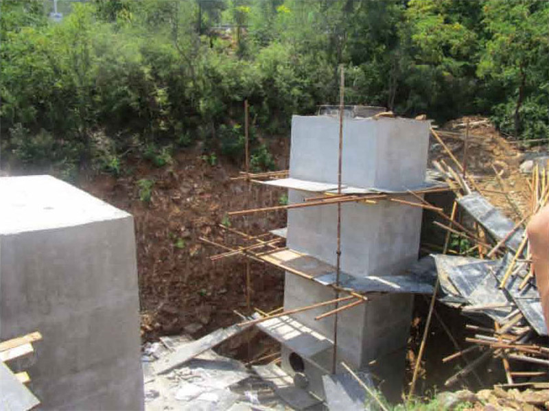 西山森林公園基礎設施完善工程-引水上山噴灌工程二期.jpg